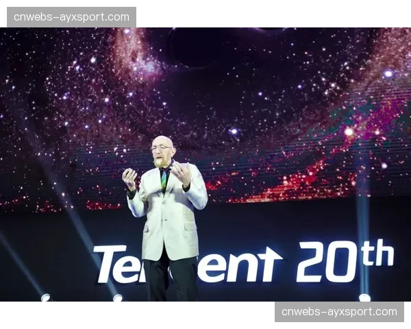 阿丽莎·托马斯留守凤凰城水星，全能身手继续主导攻防两端